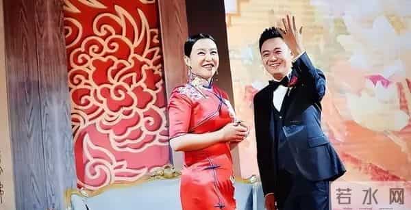 掀桌子了?郝蕾辛芷蕾的“互撕”大战,揭开了圈中内幕的遮羞布