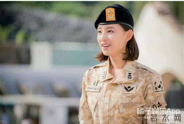 她是《太阳》里的傲娇女二,长相甜美恋情却永远不顺...