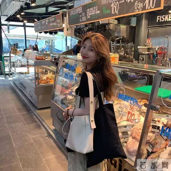 出道9年，25岁秀智成250亿韩剧女主，但生活才是她最好的事业