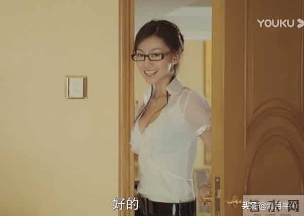 明明已经美得不可一世,却想不开去动脸,这4位女星全是反面案例