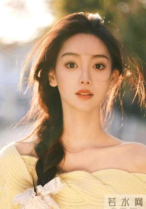 中国传媒大学美女 金佳悦 甜而不腻 艳而不俗 越看越心动