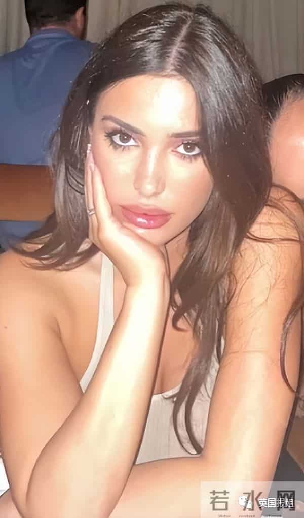 金卡戴珊离婚又分手后变化超大！素颜出镜惊呆网友，参演爆火美剧