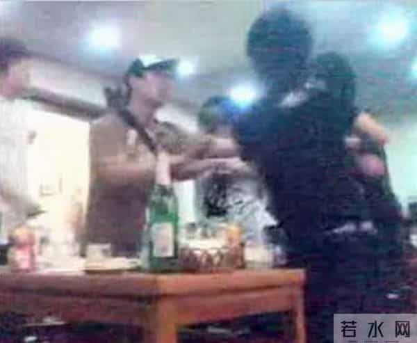 大张伟的人间清醒:坚持与兄弟AA分账,拒绝黄小蕾专爱胖老婆