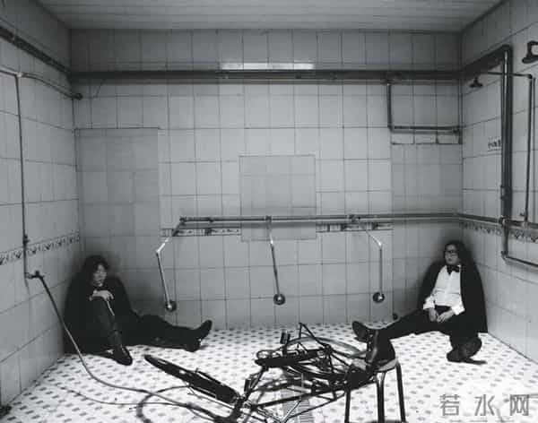 能在老狼失恋的时候陪他一起抹眼泪的男人,只有高晓松了