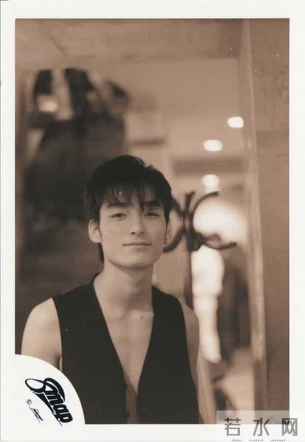 再见,SMAP!最后一次合唱《世界上唯一的花》