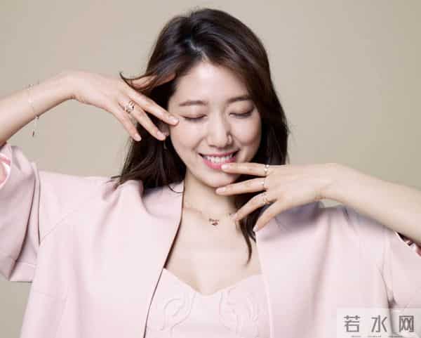 朴信惠婚讯前,有诸多“绯闻”男友,为何花落崔泰俊?