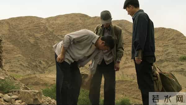 《山海情》人间清醒张嘉译,用“土掉渣”的演技,征服了所有观众