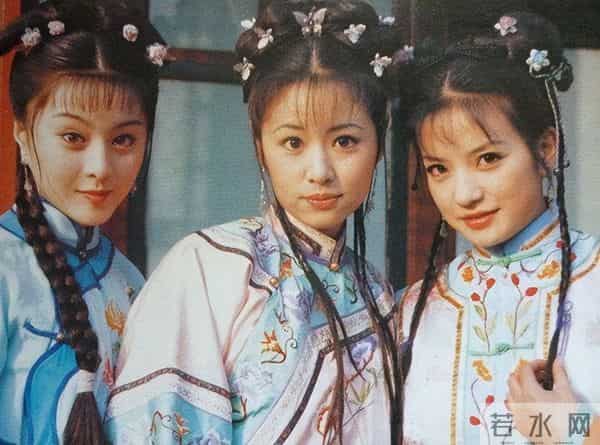 林心如原形毕露？和5位半裸男聚会照片被扒出，网友：尺度太大