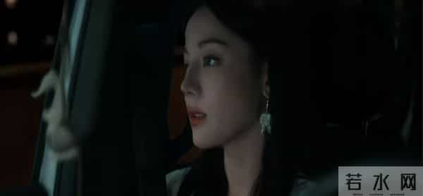 央视当众夸赞“好绝”，33岁迪丽热巴官宣好消息，杨幂说对了！