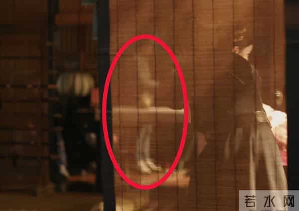 观众:我们连敷衍都不配吗?影视剧离谱穿帮镜头,看笑我也