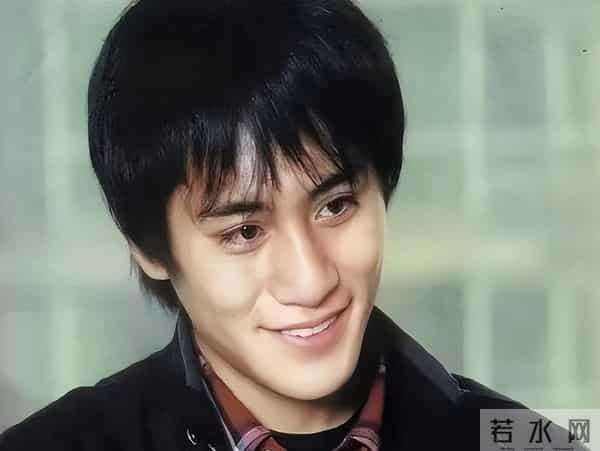 混血基因的“弊端”出现了，47岁刘烨老来俏，让儿子诺一尴尬了