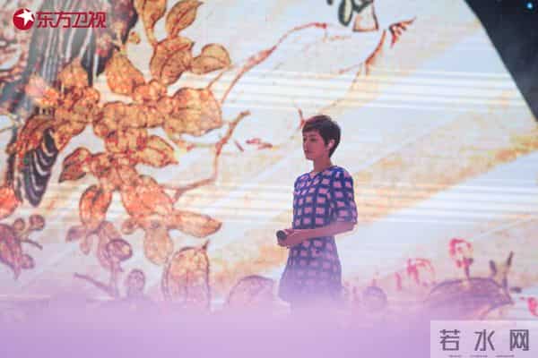 孙俪重磅加盟2018东方卫视春晚！节目组倾力打造花瓣水舞台