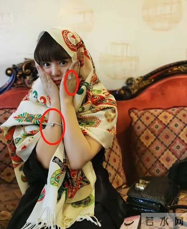 “隐形富婆”阿兰：戴上亿九眼天珠，21岁打败王菲，坐拥亿万身价