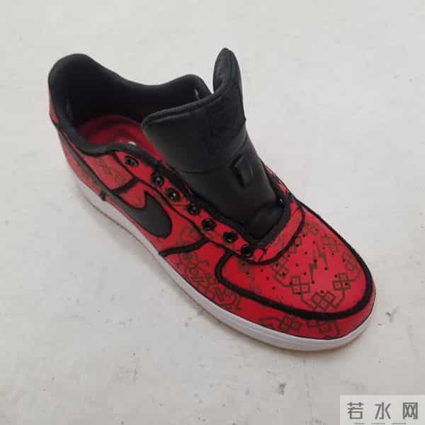 冠希亲晒黑丝绸全撕开效果！Kevin Poon 上脚演绎