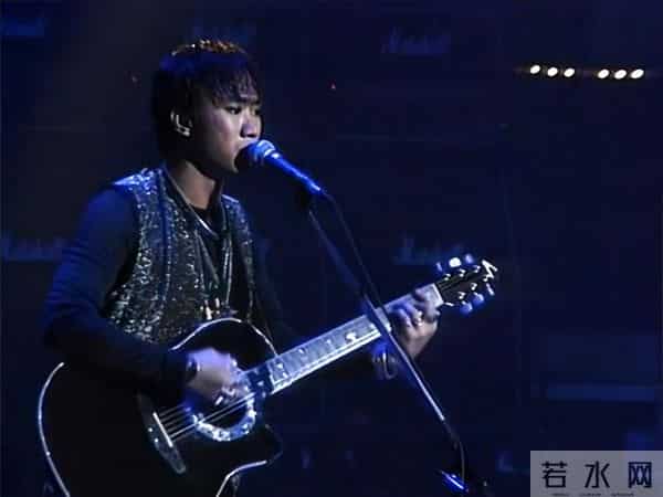 黄家驹超清回归，炸出一代人的青春