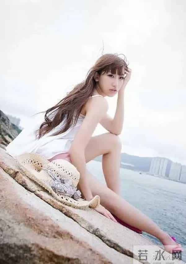 她自曝被陈冠希夺走初夜！一张艳照，彻底撕下了谢芷蕙的遮羞布