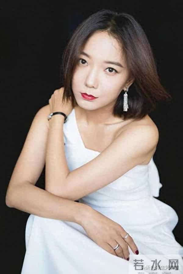 从坚决不拍裸戏,到几乎全裸出镜!起底“过气花旦”王珞丹上位史