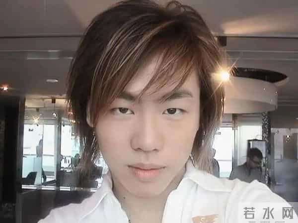 分手9年再看胡彦斌郑爽，一个身价过亿，一个证实张翰没说错