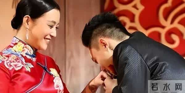 掀桌子了?郝蕾辛芷蕾的“互撕”大战,揭开了圈中内幕的遮羞布