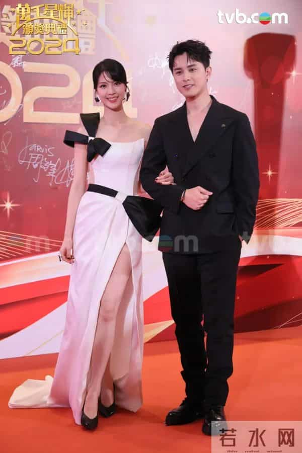 TVB颁奖礼：杨怡紧身礼服抢镜，陈自瑶好美，视后龚嘉欣造型翻车