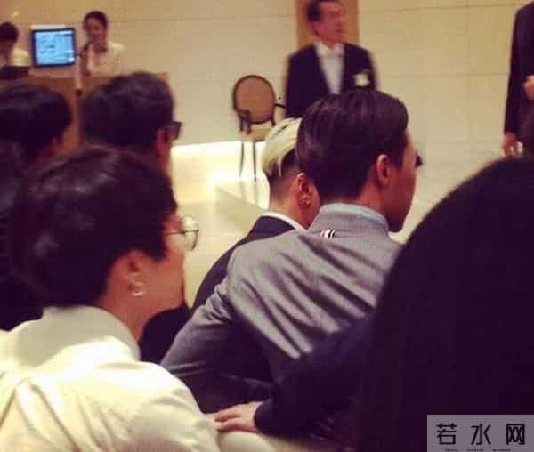 被Bigbang整，给Apink伴舞，经纪人的苦逼日常