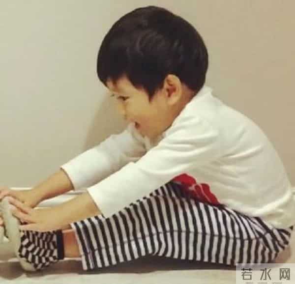 分手后复合的概率是82% 你知道这些很恩爱的明星也分过手吗