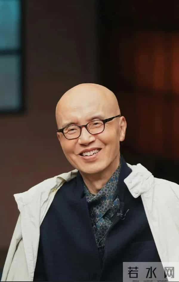 他隐居多年,罕见出山,一句话让人泪目