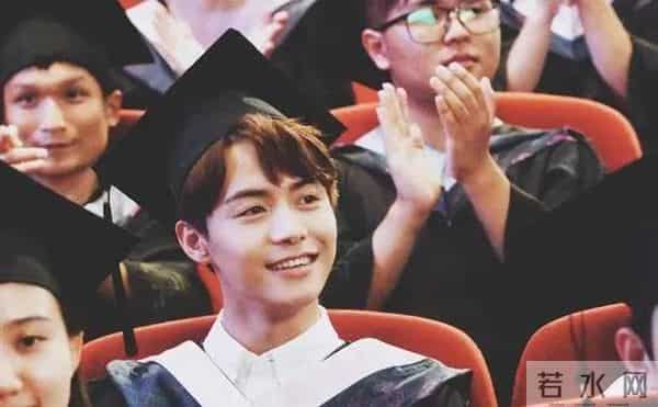 “好皮囊”马天宇的悲伤往事,和他的女闺蜜们