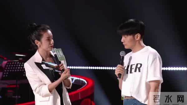 《中国好声音》归来，华少被替换，接任的伊一还能一鸣惊人吗？