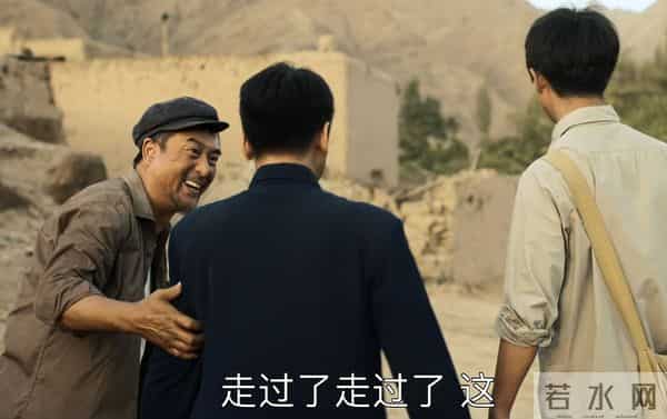 《山海情》人间清醒张嘉译,用“土掉渣”的演技,征服了所有观众