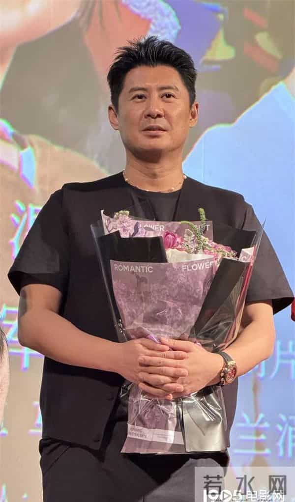 《小丑爸爸》首映礼 主演张天其分享扮演小丑感受