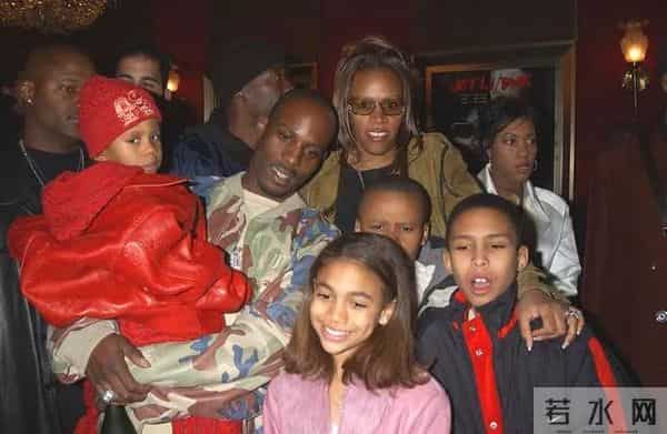 私生子,男明星银行卡的噩梦!l People