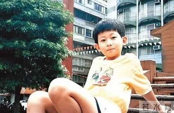 曾被传遭到封杀，上过央视春晚的魔术师刘谦，如今怎么样了？