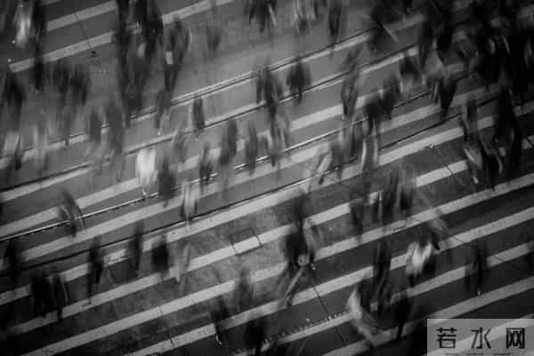 杀人、多人淫乱、雇凶伤人、恋童癖……明星犯罪，更应重处！