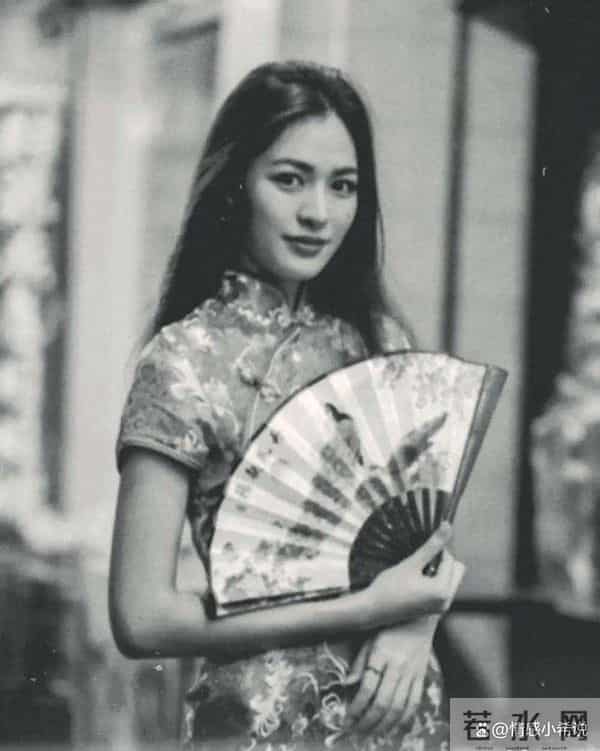 王吉:梅兰芳师妹,从京剧名角到老板,敢拍民国第一组裸体写真!