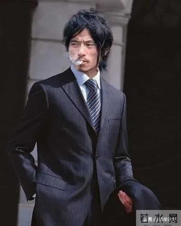 12年前,一度红遍全网的“犀利哥”,如今生活得让人感慨万千