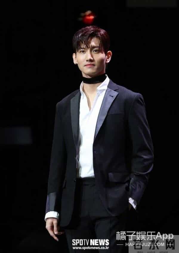 东方神起沈昌珉结婚！出道17年堪称男团业务标杆，想不祝福都难