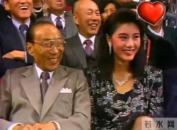 那些年，TVB颁奖礼场场都是神仙打架，哪像如今的“万千星灰”