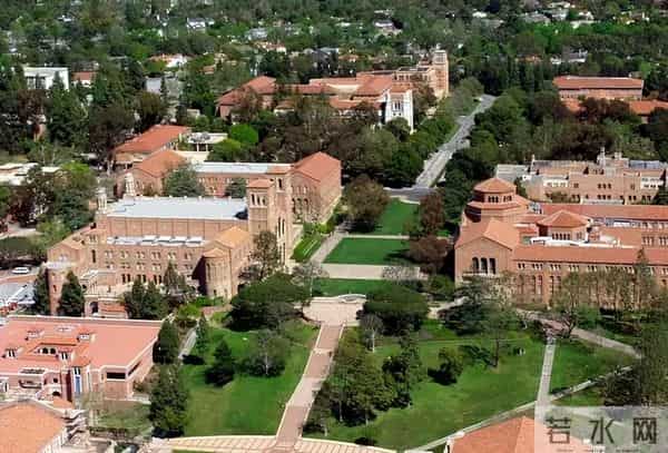 克林顿“拉链门”：美国最著名性丑闻，总统2年与实习生10次偷情