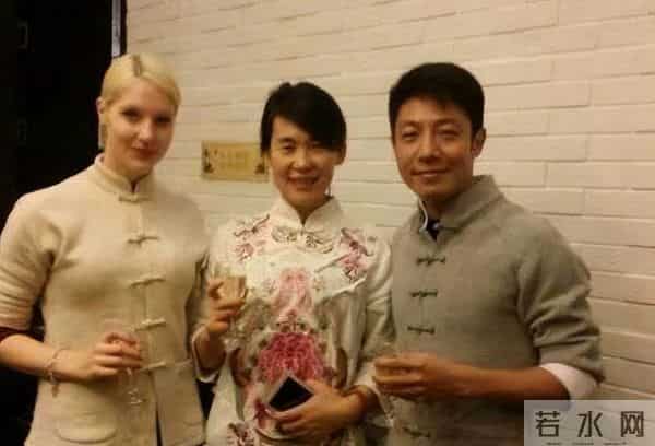 “白富美”李白：五洲辣妹，北大博士，为何能让撒贝宁神魂颠倒？