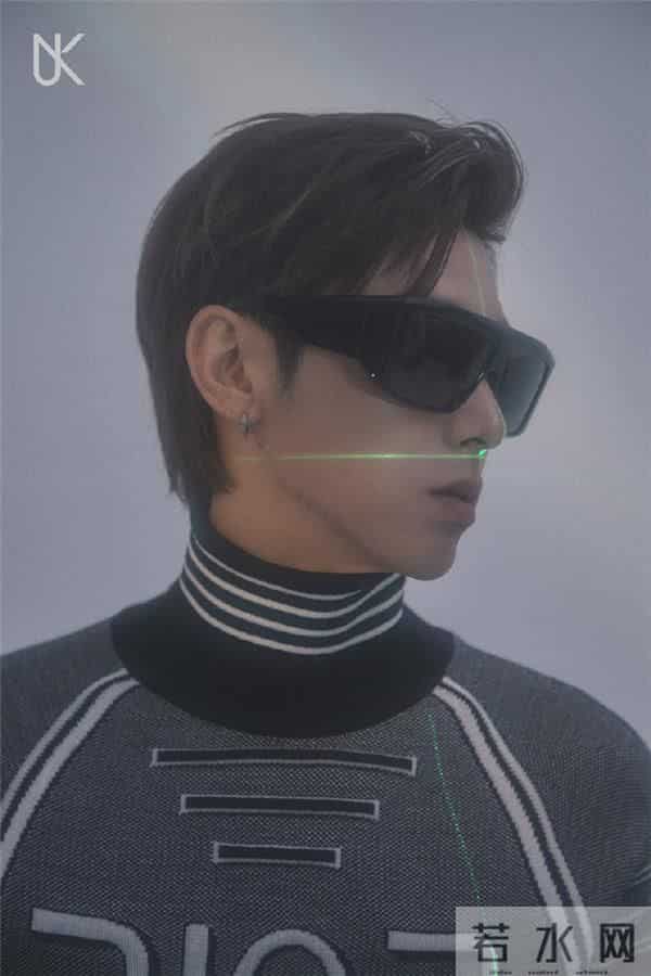 瑜卤允浩首张个人专辑上线酷狗 多彩魅力掀风暴