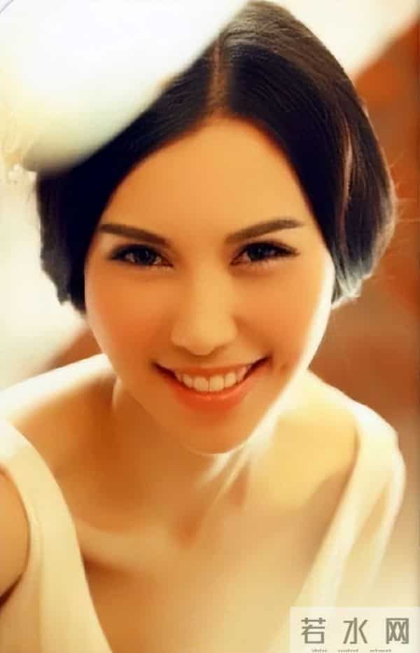 中国内地10位美女模特，每一位都身材火辣颜值爆表