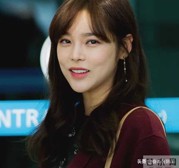 今年韩国第一法制咖竟是她?童年女神酒驾出车祸,还曾吸毒引争议