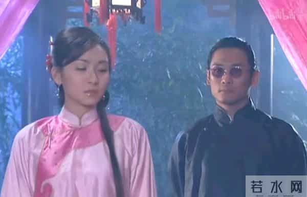 知名女星哭诉被性侵，不雅画面被拍！外形清纯被视“童年女神”，警方已介入