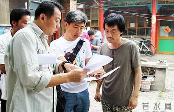 雪村：离过一次婚，2婚娶小13岁娇妻，和父亲相爱相杀