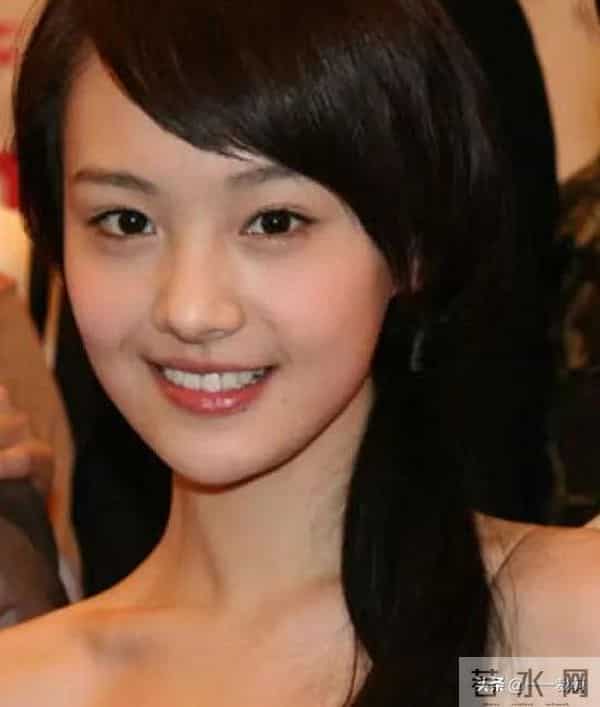 吴亦凡:爽死了。郑爽:凡死了