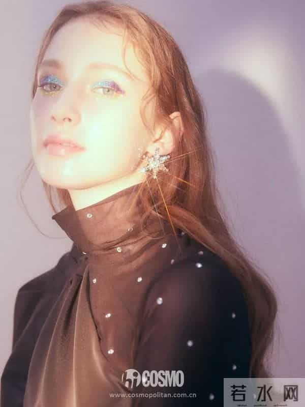 时髦办 - 戴珠宝的最高境界：看着很贵，一问二百，还是热巴同款