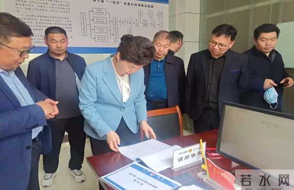 市政府副秘书长、信访局局长石小琳到洛宁县调研“访调对接”工作