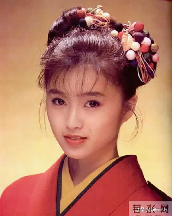 昭和美人之～酒井法子写真，写真里藏不住的时代韵味