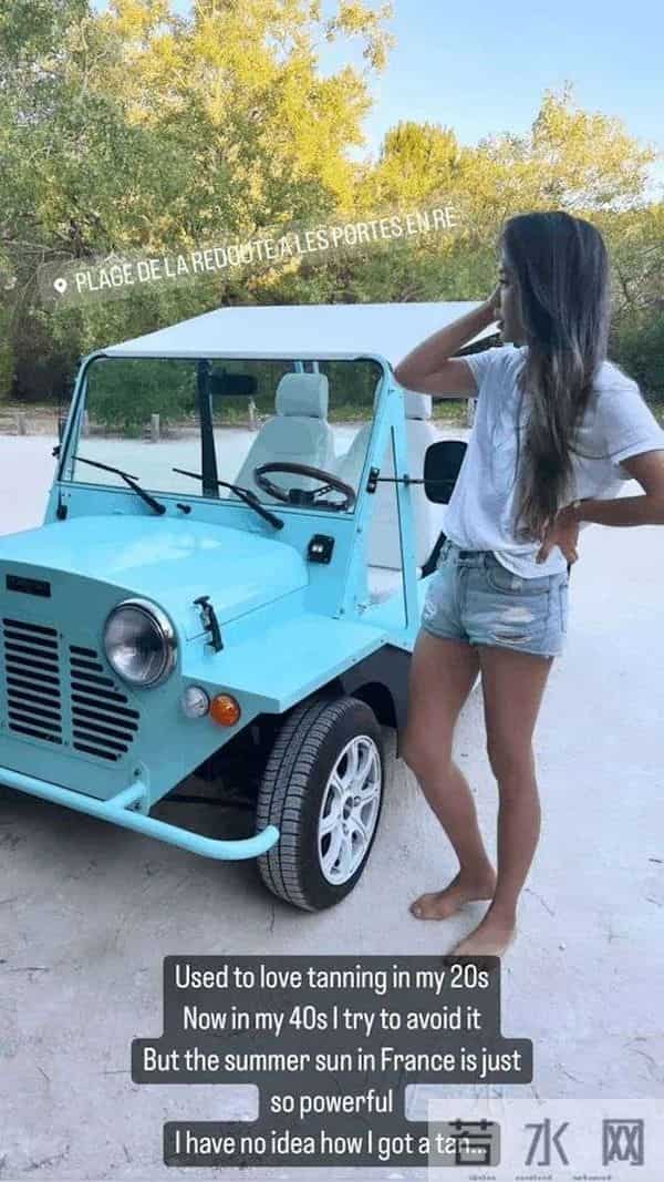 43岁TVB前女星晒旅游照！大秀事业线和美腿，曾患面瘫吃饭都困难